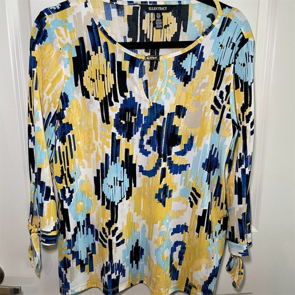 Ellen Tracy Women's Geometric Blouse Small 3/4 Sleeve Tie Detail